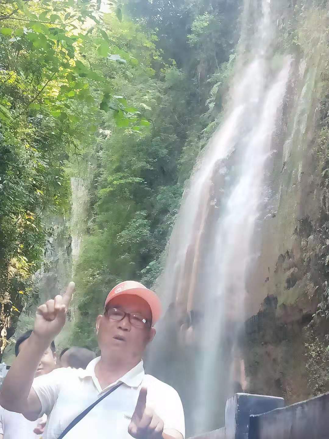 黄兴洲诗四首