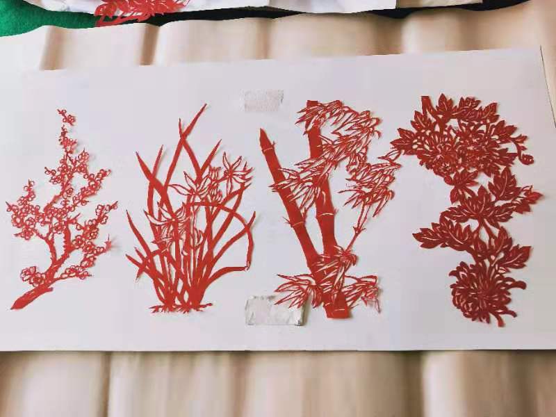 天工巧剪杨洪凯 （作者：黄兴洲）